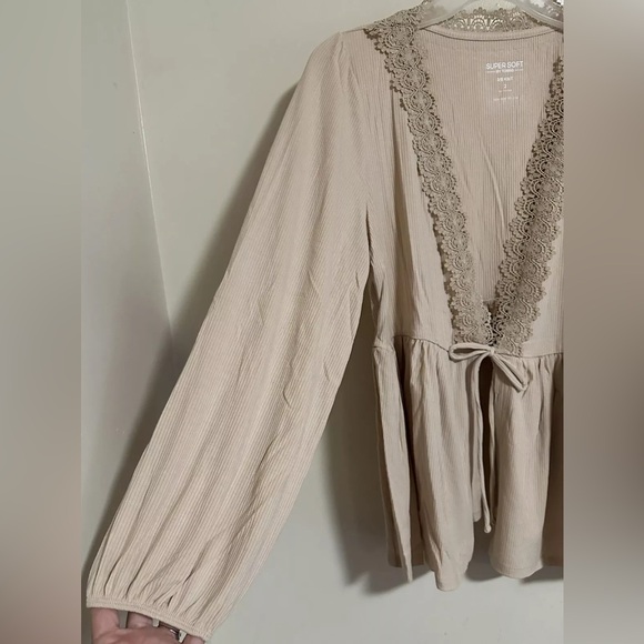 NWT Torrid Super Soft Rib V-Neck Lace Trim Tie Front Long Sleeve Top Size 2X - Picture 6 of 12
